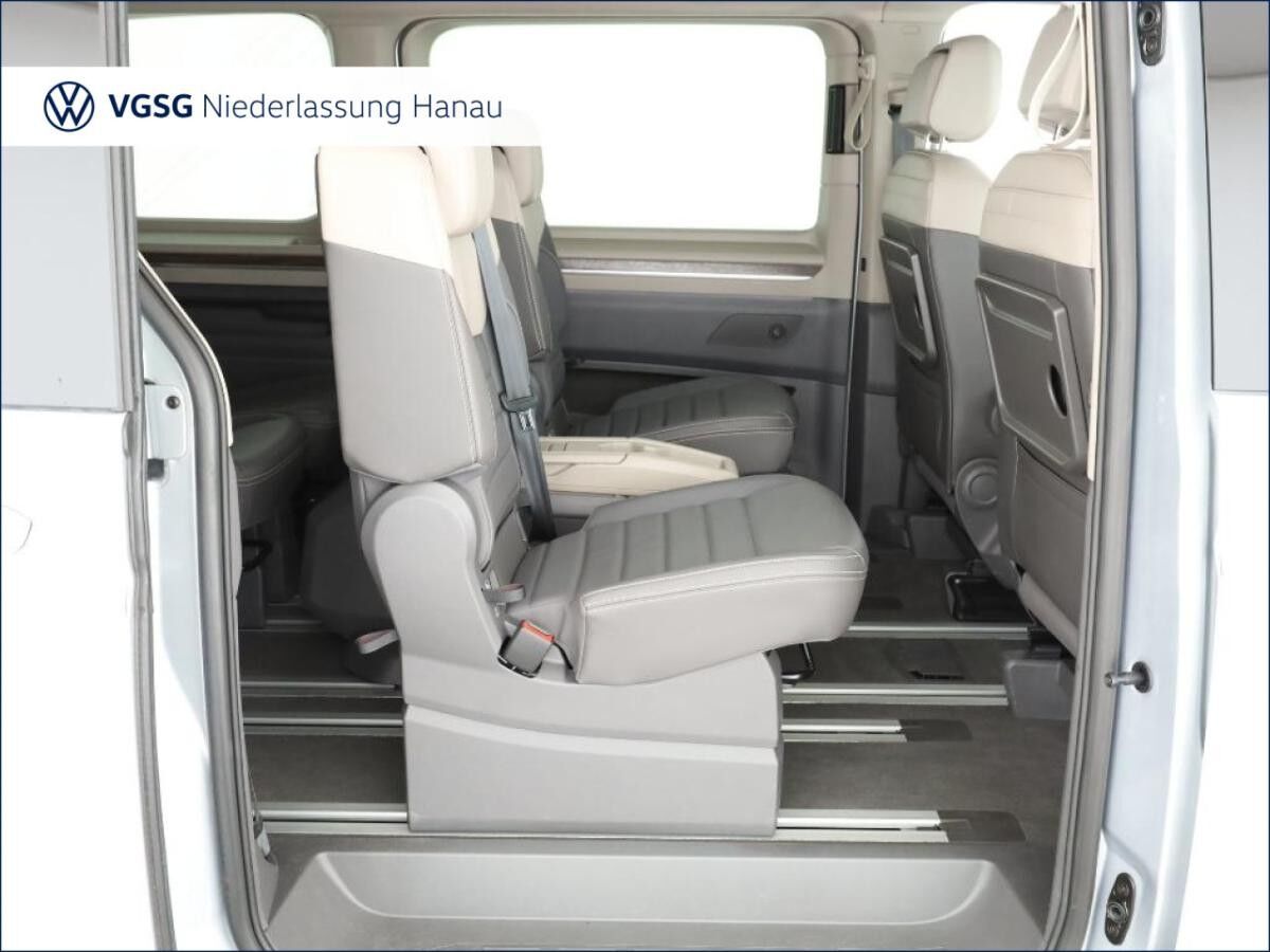 Volkswagen Multivan Style AHK Multifunktionstisch 7 Sitze LED