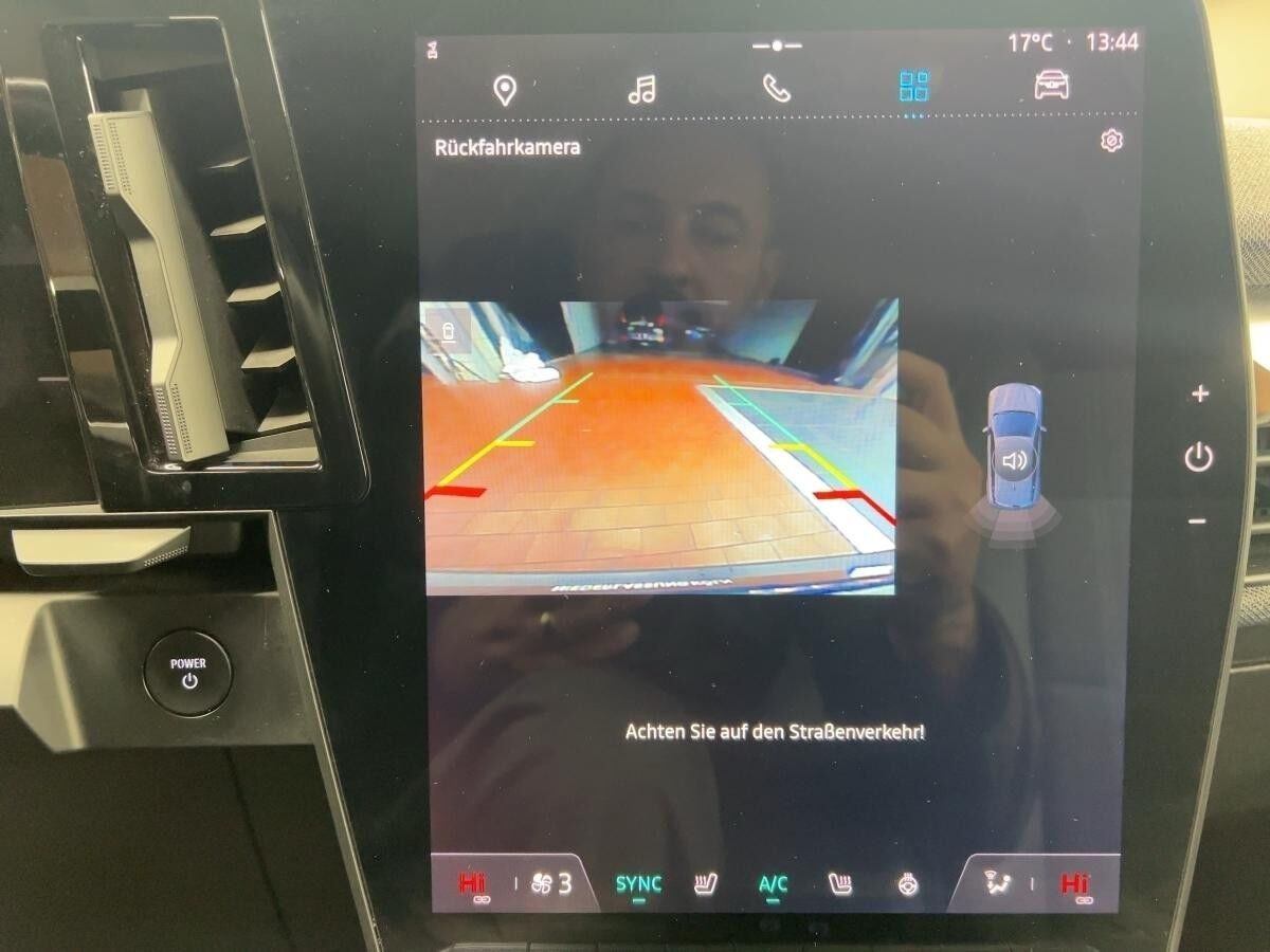 Renault Megane E-Tech Megane E-TECH EVOLUTION EV60 130HP Renault Megane E-Tech Megane E-TECH EVOLUTION EV60 130HP