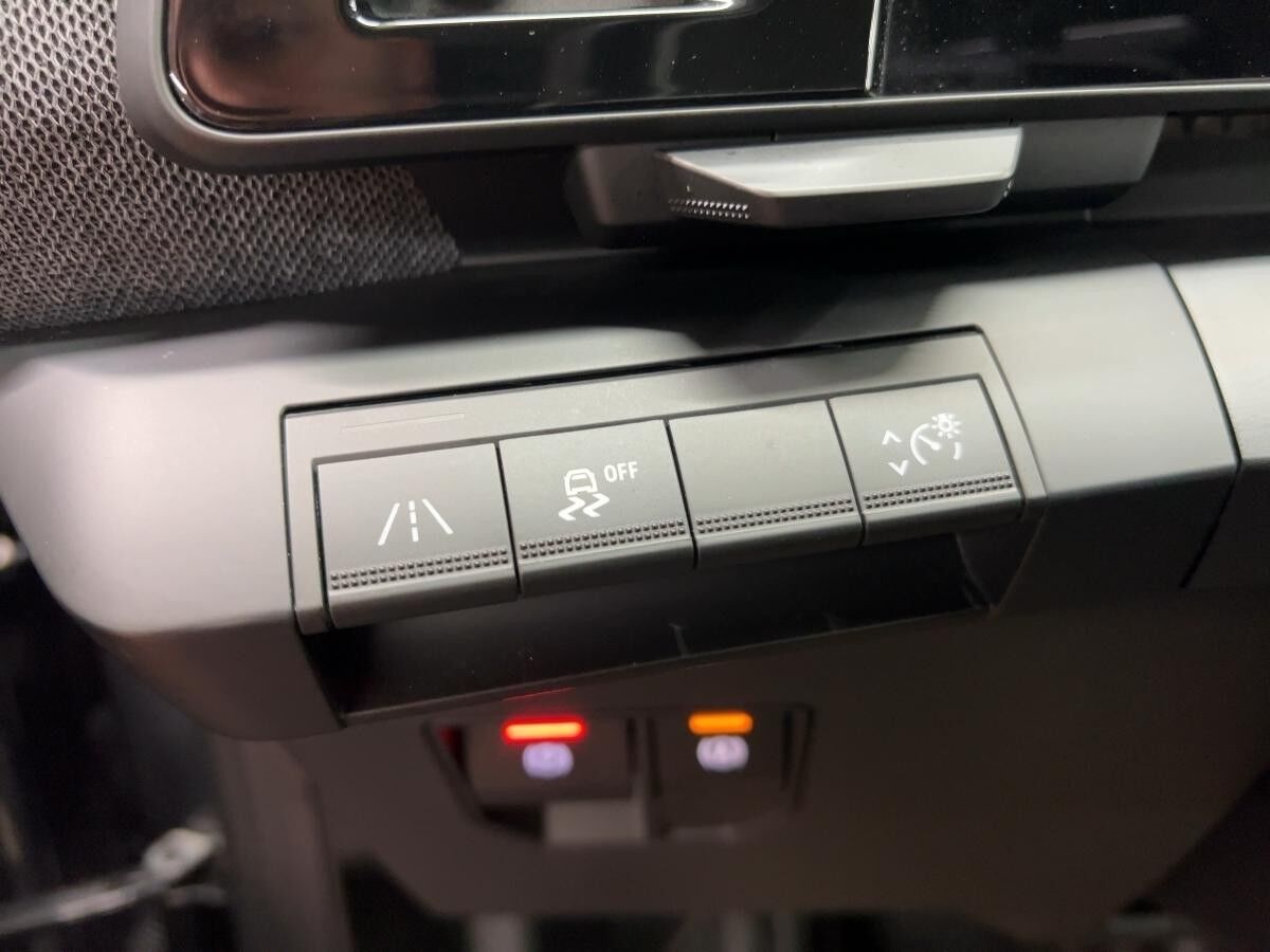 Renault Megane E-Tech Megane E-TECH EVOLUTION EV60 130HP Renault Megane E-Tech Megane E-TECH EVOLUTION EV60 130HP