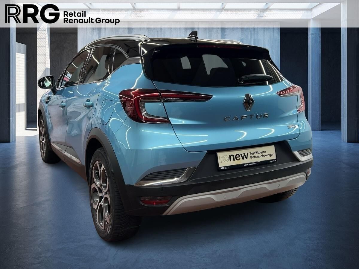 Renault Captur INTENS E-TECH PLUG-IN 160 Renault Captur INTENS E-TECH PLUG-IN 160