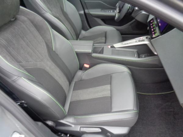 Peugeot 308 SW Hybrid 145e-DSC6 GT FACELIFT E-Fahrersitz, Kamera