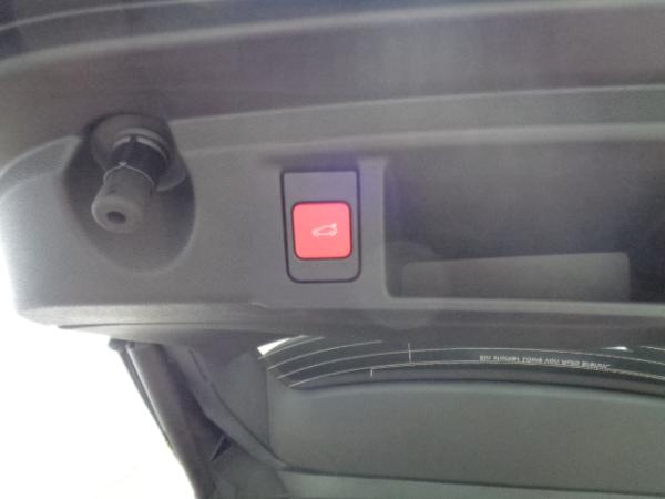 Peugeot 308 SW Hybrid 145e-DSC6 GT FACELIFT E-Fahrersitz, Kamera