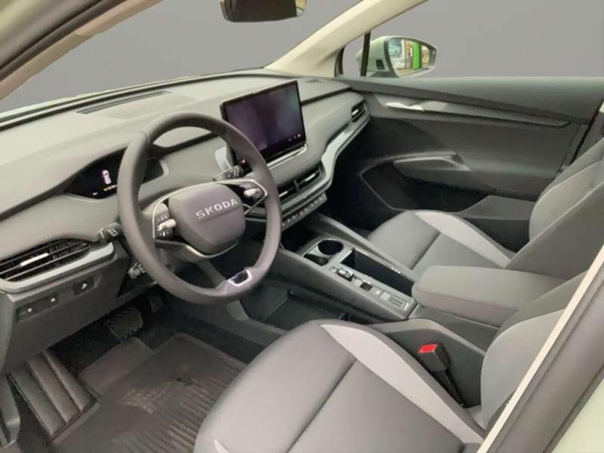 Skoda Elroq 50 TOUR SMART-PAKET ANHäNGERKUPPLUNG Skoda Elroq 50 TOUR SMART-PAKET ANHäNGERKUPPLUNG