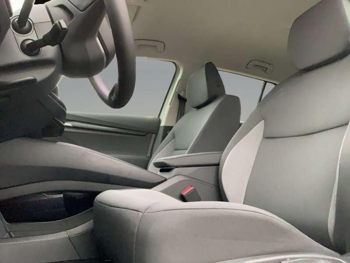 Skoda Elroq 50 TOUR SMART-PAKET ANHäNGERKUPPLUNG Skoda Elroq 50 TOUR SMART-PAKET ANHäNGERKUPPLUNG