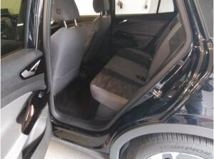 Volkswagen ID.4 Pro 4MOTION Wärmepumpe AHK Allwetterreifen Navi ACC LED-Matrix