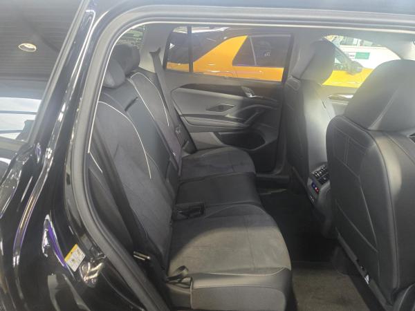 Volkswagen Tayron Elegance 2,0 l TSI 204 PS 4MOTION //SOFORT VERF.// -LED - AHK -NAVI- Massage usw.