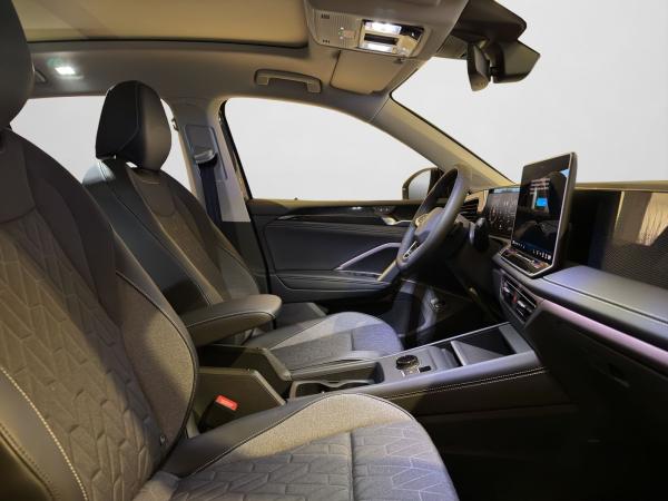 Volkswagen Tiguan Life "ENERGY" 2.0 TDI DSG PANO IQ AHK NAV