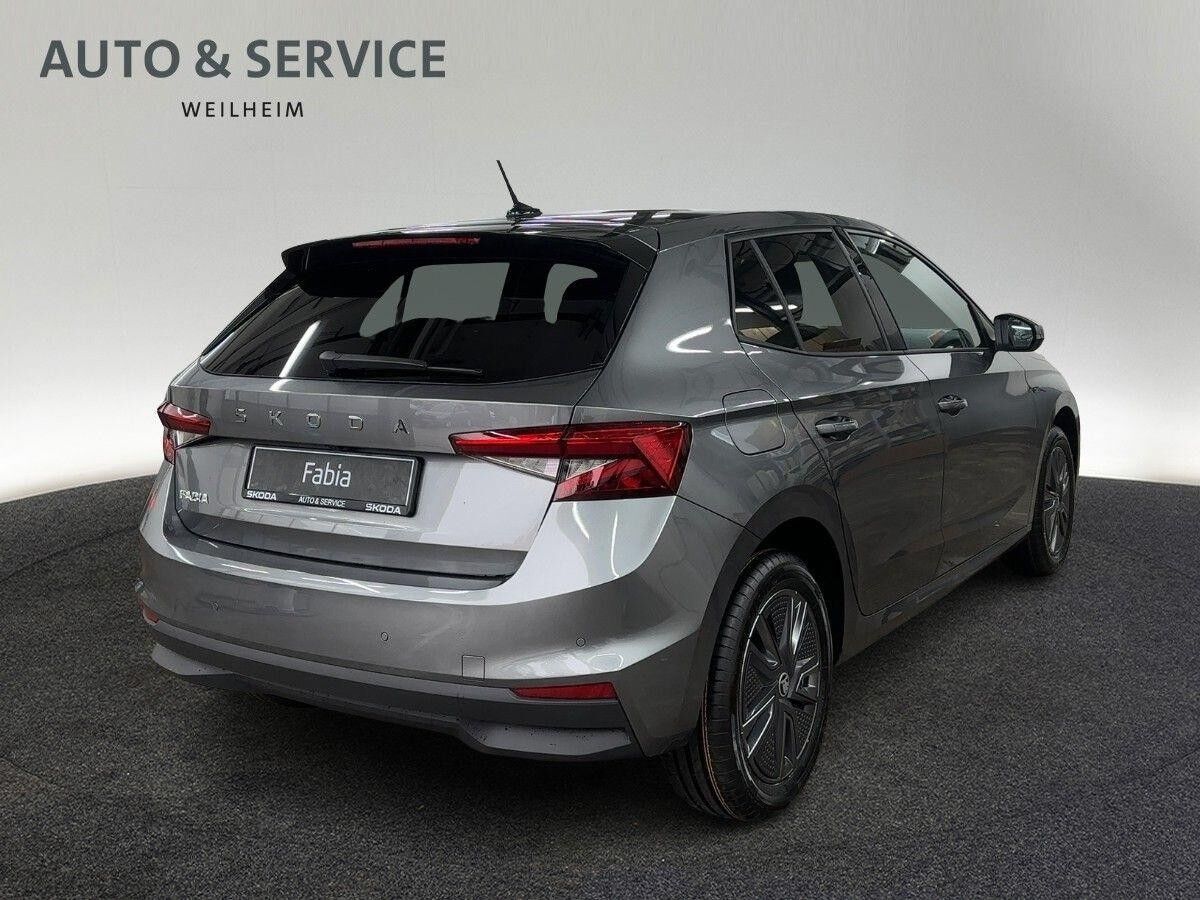 Skoda Fabia Tour 1,0 TSI DSG *lagernd*