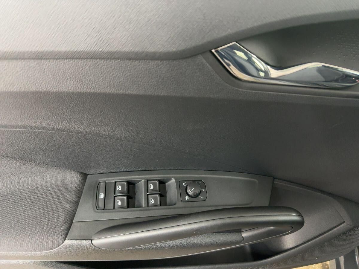 Skoda Fabia Tour 1,0 TSI DSG *lagernd*