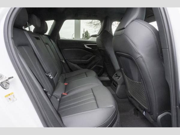 Audi A5 Avant e-hybrid quattro S line/Tech plus/Exterieurpaket schwa Audi A5 Avant e-hybrid quattro S line/Tech plus/Exterieurpaket schwa