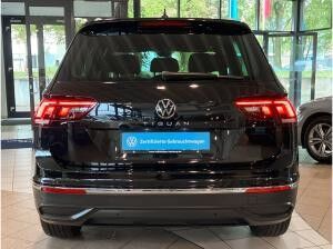 Volkswagen Tiguan 1.5TSI DSG United ParkAssist Navi LED-Scheinwerfer