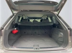 Volkswagen Touareg R-Line 3.0 V6 TDI 4M AHK/LM22"/PANO/HUD Volkswagen Touareg R-Line 3.0 V6 TDI 4M AHK/LM22"/PANO/HUD