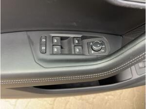 Volkswagen Touareg R-Line 3.0 V6 TDI 4M AHK/LM22"/PANO/HUD Volkswagen Touareg R-Line 3.0 V6 TDI 4M AHK/LM22"/PANO/HUD