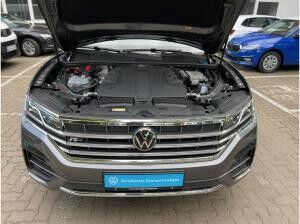 Volkswagen Touareg R-Line 3.0 V6 TDI 4M AHK/LM22"/PANO/HUD Volkswagen Touareg R-Line 3.0 V6 TDI 4M AHK/LM22"/PANO/HUD
