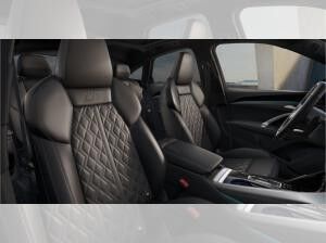 Audi SQ5 Sportback  Adaptives S-Luftfederfahrwerk, Panodach, MMI Experience, Interieur S mit Sportsitzen, Led