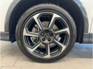 Audi Q3 Sportback S line 45 TFSIe Kamera SONOS LED virtual Navi