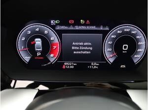Audi S3 Limousine TFSI quattro S-tronic / Pano, LED