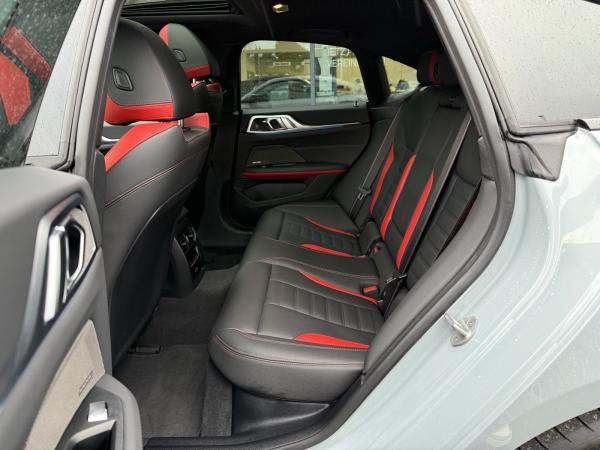 BMW i4 M50 xDrive M Sport PRO //MCarbonExt. AHK Stop&Go 20"LM