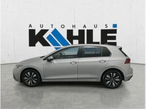 Volkswagen Golf VIII Lim. 1.5 TSI Navi RFK App Con.