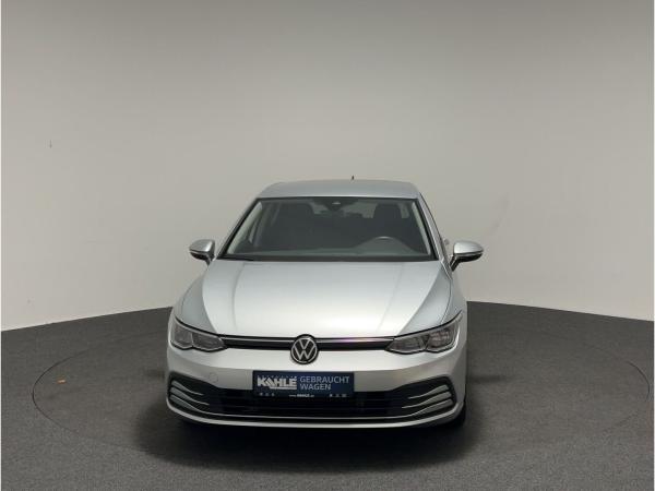 Volkswagen Golf VIII Lim. 1.5 TSI Navi RFK App Con.
