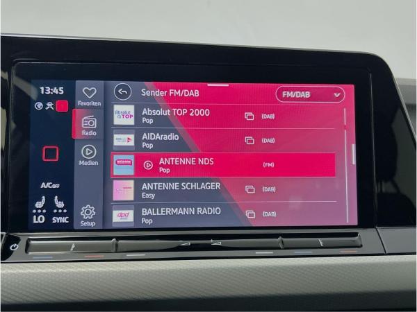 Volkswagen Golf VIII Lim. 1.5 TSI Navi RFK App Con.