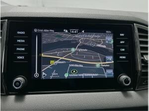 Skoda Karoq 2.0 TDI DSG Tour LED AHK beh. Lenkrad