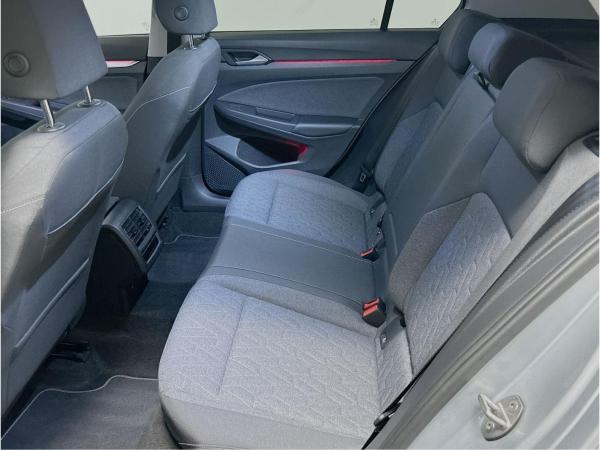 Volkswagen Golf VIII Lim. 1.5 TSI Navi RFK App Con.