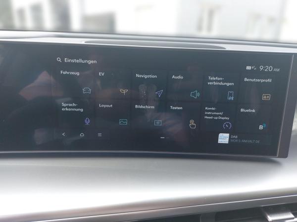 Hyundai IONIQ 9 UNIQ 6-Sitzer (MY 26) 110 kWh (307 PS) AWD, Panorama-Glas-Schiebedach, Relax-Paket