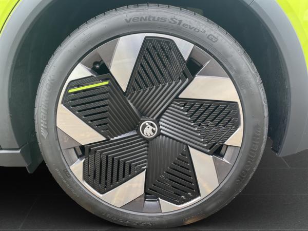 Skoda Elroq Skoda Elroq RS 4x4 *GEWERBE*SOFORT*0,25%* l 360 l AHK l CANTON l HUD l MATRIX l WÄPU