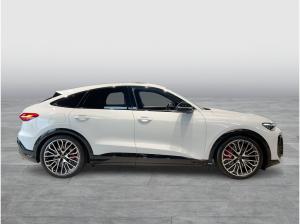 Audi SQ5 Sportback Pano/Luftf./HuD/STHZ/AHK/360°/21Zoll Audi SQ5 Sportback Pano/Luftf./HuD/STHZ/AHK/360°/21Zoll