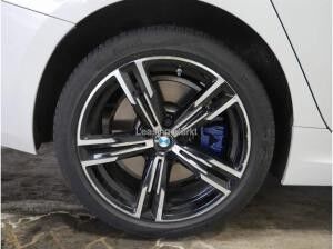 BMW 330 330e Limousine M Sportpaket Innovationspaket RFK