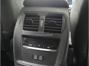 BMW 330 330e xDrive Touring M Sportpaket +Panorama +AHK