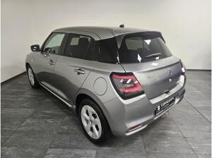 Suzuki Swift "Club-Christmas" inkl. Sitzheizung und Allwetterreifen