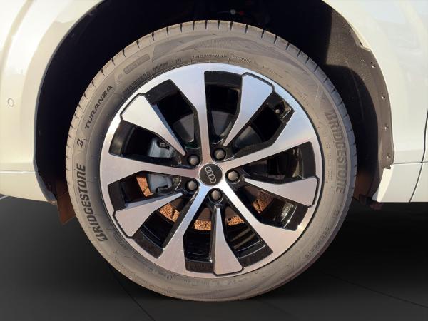 Audi Q3 SUV TFSI S-LINE+AHK+TECH PLUS+LED+