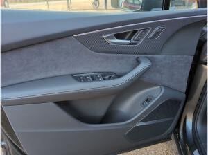 Audi Q7 SUV S line business TDI quattro tiptronic Audi Q7 SUV S line business TDI quattro tiptronic