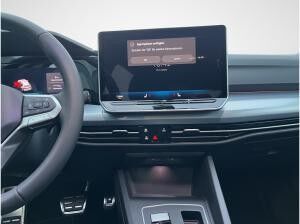 Volkswagen Golf 1.5 eTSI DSG Energy