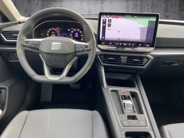 Seat Leon Sp. 1.5 eTSI DSG Road Edition AHK eHeck Matrix-LED Navi Kamera ACC WP