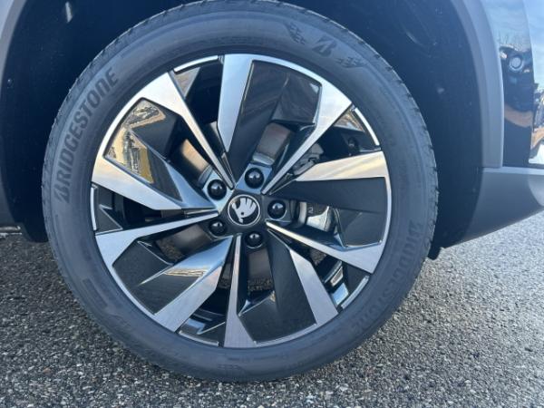 Skoda Karoq Selection,Tour 1,5 TSI 110 kW, AHK, elektr. Heckklappe