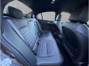 Alfa Romeo Giulia Veloce Q4 2.0 PDC+KAMERA+NAVI+CARPLAY+SHZ