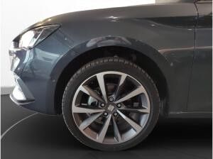 Seat Leon 1.5 eTSI DSG FR Beats Kessy Smart Ambient Light