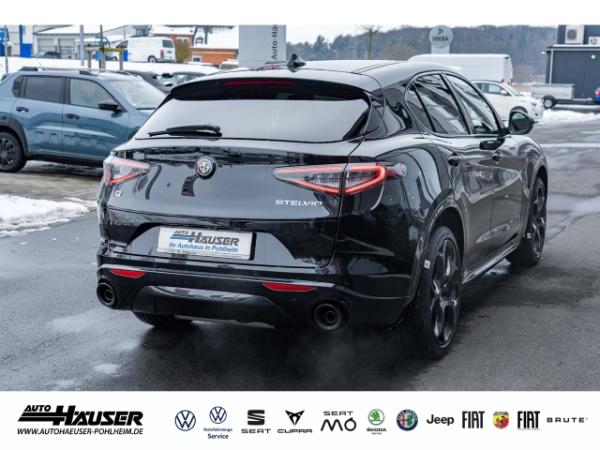 Alfa Romeo Stelvio Veloce 2.0 Turbo AT8 Q4 AHK PANO 21''ALU HARMAN-KARDON PREMIUM TECHNOLOGIE