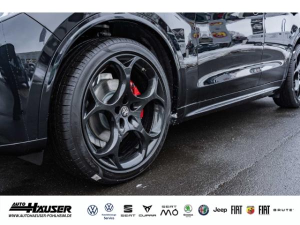 Alfa Romeo Stelvio Veloce 2.0 Turbo AT8 Q4 AHK PANO 21''ALU HARMAN-KARDON PREMIUM TECHNOLOGIE