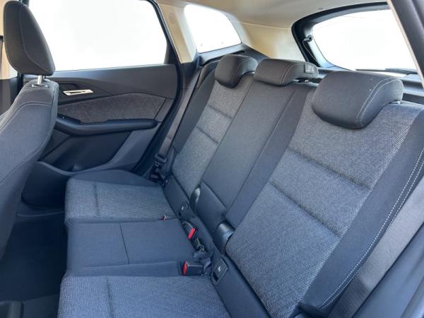 BMW 216 i Active Tourer, AHK,Park.Ass.,Sitzhzg.,uvm.