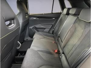 Skoda Elroq RS 4x4/Maxx/Wärmepumpe/21"LM/Winter/AHK