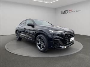 Audi Q8 55 TFSI quattro S line Matrix Pano HuD 360° Audi Q8 55 TFSI quattro S line Matrix Pano HuD 360°