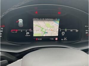 Audi Q8 55 TFSI quattro S line Matrix Pano HuD 360° Audi Q8 55 TFSI quattro S line Matrix Pano HuD 360°