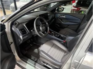 Nissan Qashqai 1.3DIG-T MHEV Tekna 4x4 LED Pano 360Kam Nissan Qashqai 1.3DIG-T MHEV Tekna 4x4 LED Pano 360Kam