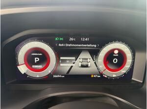 Nissan Qashqai 1.3DIG-T MHEV Tekna 4x4 LED Pano 360Kam Nissan Qashqai 1.3DIG-T MHEV Tekna 4x4 LED Pano 360Kam