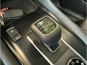 Nissan Qashqai 1.3DIG-T MHEV Tekna 4x4 LED Pano 360Kam Nissan Qashqai 1.3DIG-T MHEV Tekna 4x4 LED Pano 360Kam