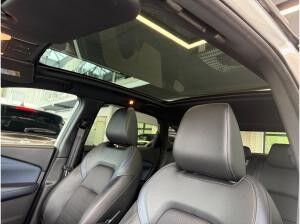 Nissan Qashqai 1.3DIG-T MHEV Tekna 4x4 LED Pano 360Kam Nissan Qashqai 1.3DIG-T MHEV Tekna 4x4 LED Pano 360Kam